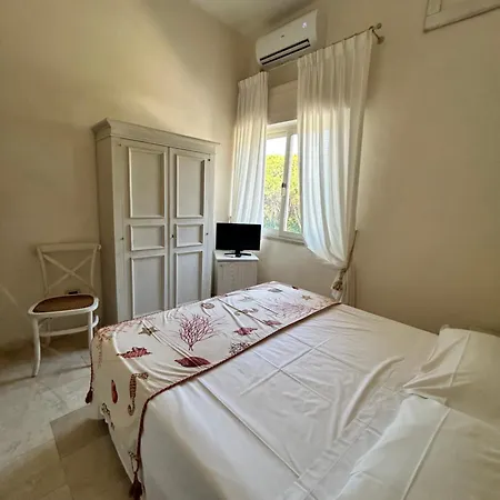 Ξενοδοχείο Bagni Lido 3*