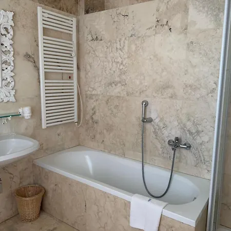 Bagni Lido 3* ואדה